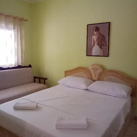 Wendi Golem (Tirana)